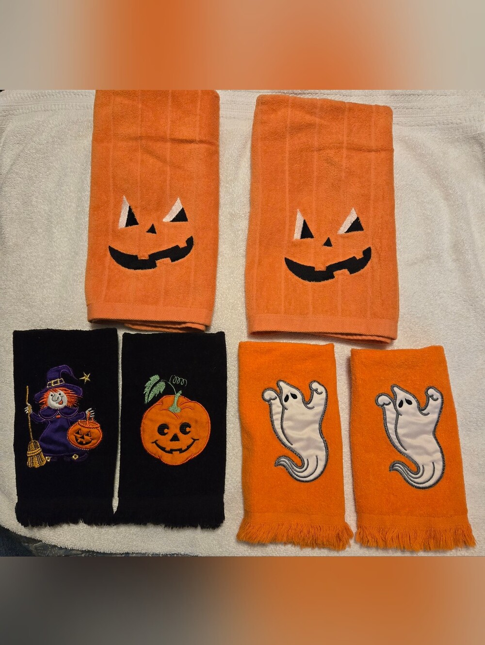 Vintage/Retro/Y2K Halloween Pumpkin & Ghost Fingertip/Hand Towels